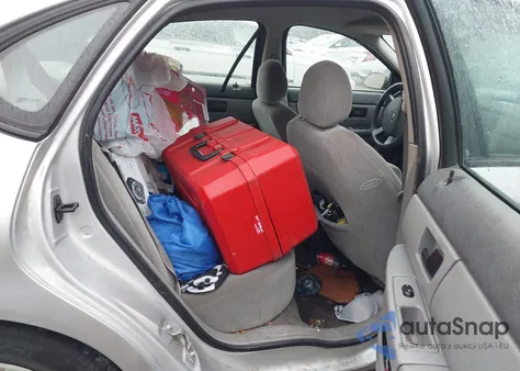 2006 Ford Taurus Se z USA, uszkodzony, nr VIN 1FAHP53U66A176988